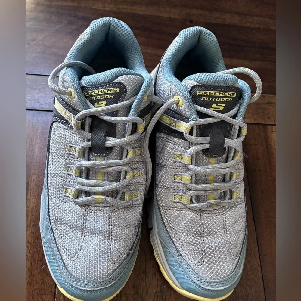 Skechers Women’s Summit AT Artists Bluff Hiking Trail Shoes -‎ Size 6.5